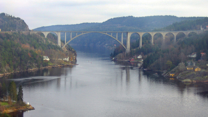 Gamla Svinesundsbron i Strömstads kommun. Foto Tomas Brandt.
