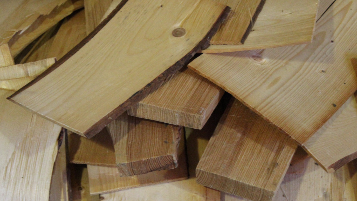 Trä - Slöjd & Byggnadsvård