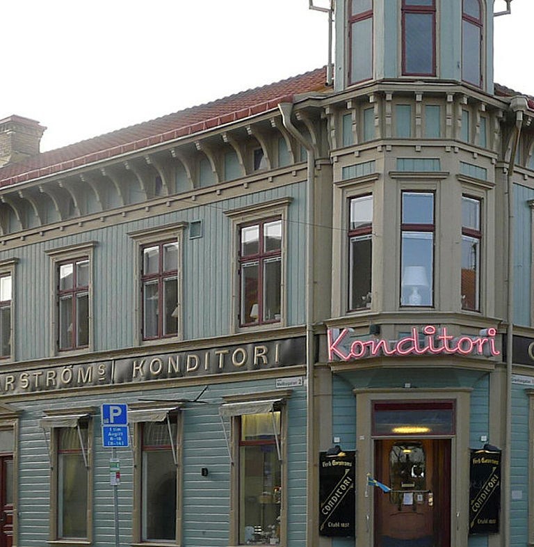 konditoribyggnad med snickarglädje