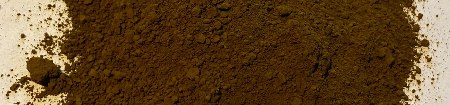 Brungrått pigment.